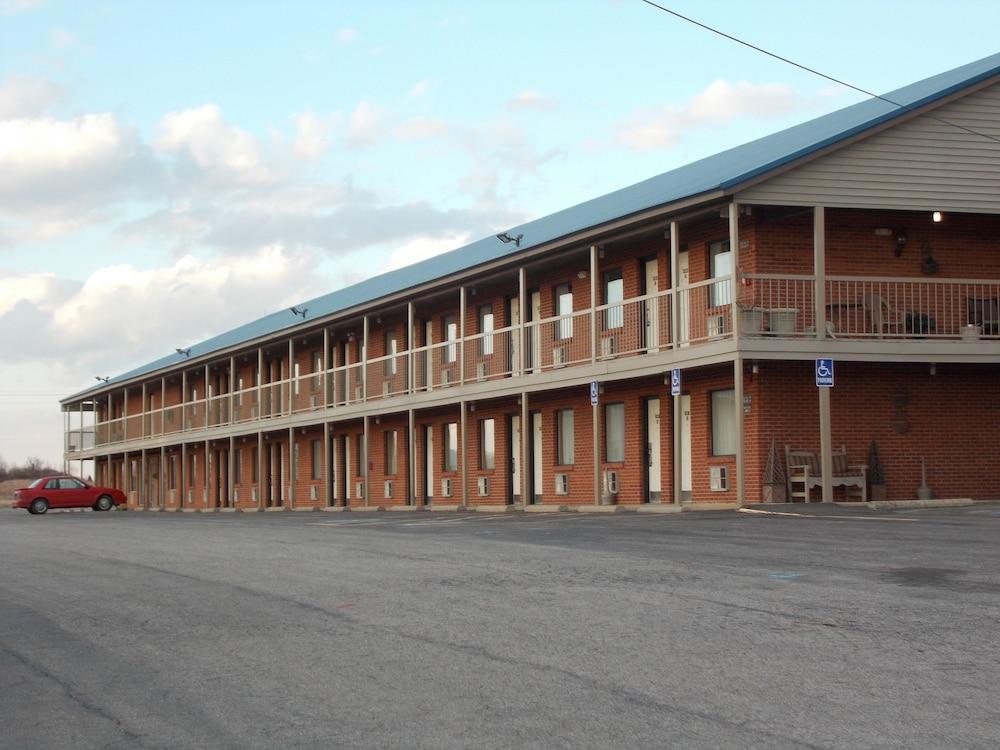 Motel 6-Metropolis, Il Exteriér fotografie